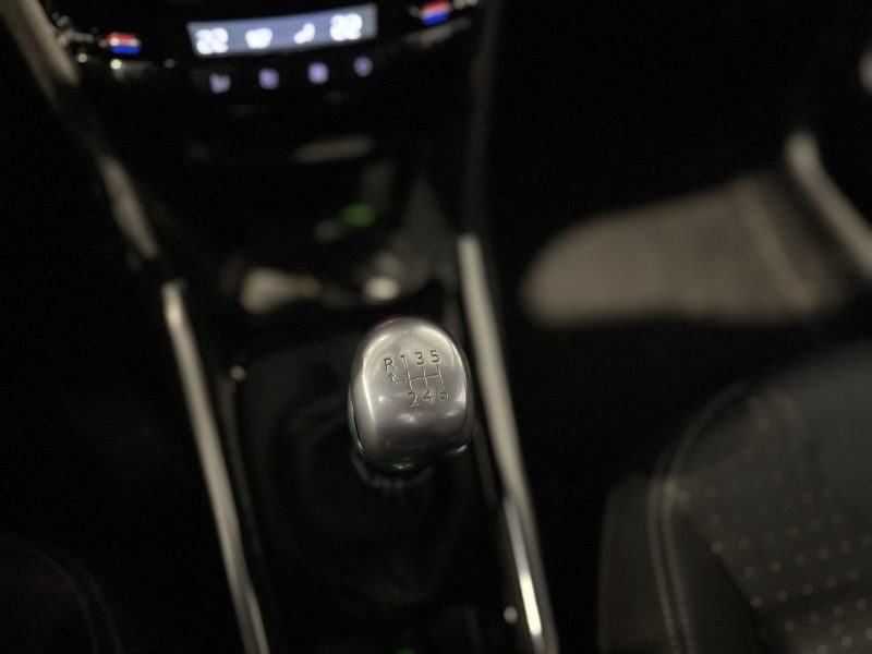 PEUGEOT 2008 1.6 BlueHDi 120ch Urban Cross - KIT DISTRI NEUF