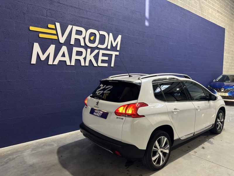 PEUGEOT 2008 1.6 BlueHDi 120ch Urban Cross - KIT DISTRI NEUF