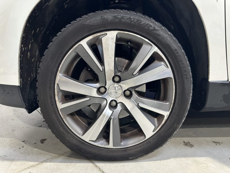 PEUGEOT 2008 1.6 BlueHDi 120ch Urban Cross - KIT DISTRI NEUF