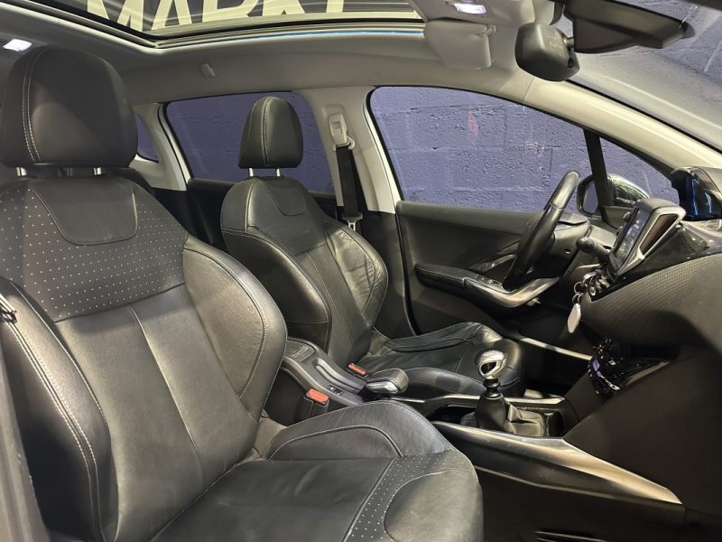 PEUGEOT 2008 1.6 BlueHDi 120ch Urban Cross - KIT DISTRI NEUF
