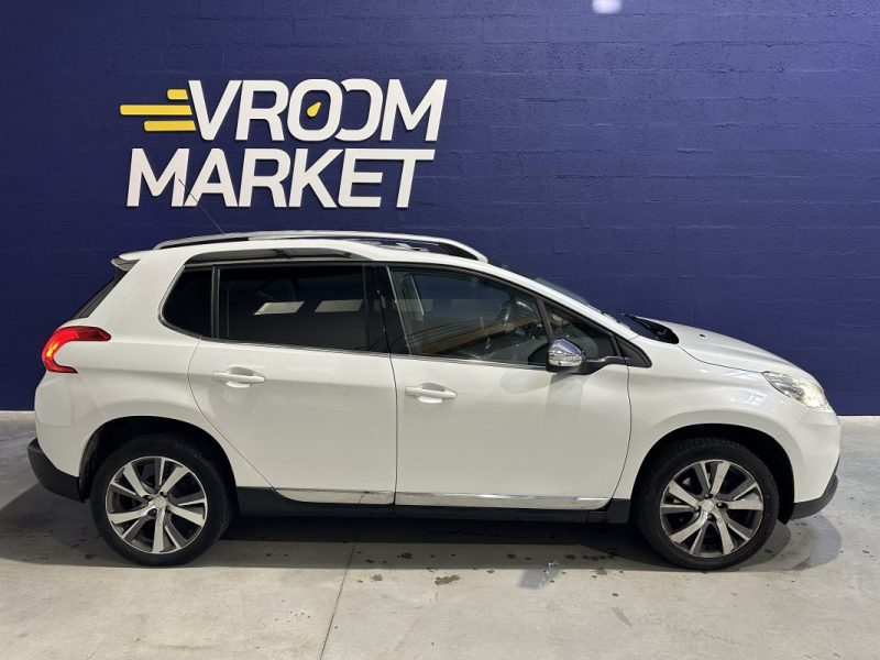 PEUGEOT 2008 1.6 BlueHDi 120ch Urban Cross - KIT DISTRI NEUF