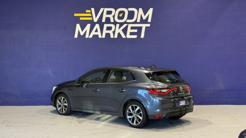 Renault Mégane 4 1.5 dCi 110ch Zen  - Jantes diamantées 17" - Attelage - Aide au maintien de voie