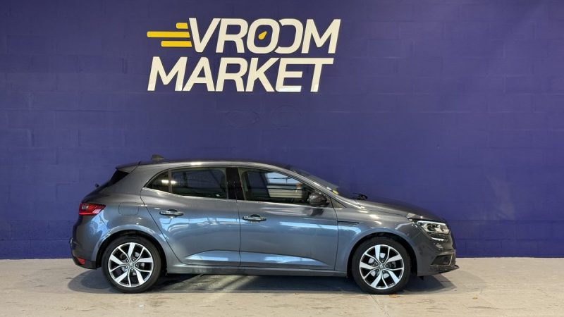 Renault Mégane 4 1.5 dCi 110ch Zen  - Jantes diamantées 17" - Attelage - Aide au maintien de voie