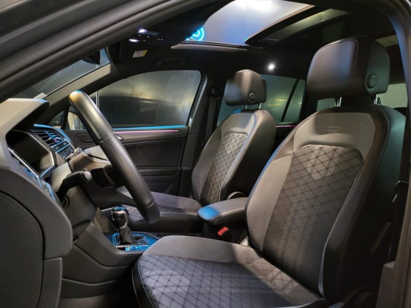 VOLKSWAGEN TIGUAN R LINE 1.5 TSI 150CH DSG7 / TOIT OUVRANT + SUIVIE VW + VOLANT ET SIEGES CHAUFFANTS /