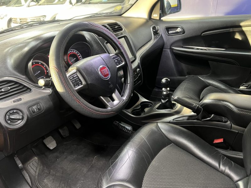 Fiat Freemont 2.0 Multijet 136cv Cross | 7 places | Cuir chauffant | Écran arrière | Caméra de recul
