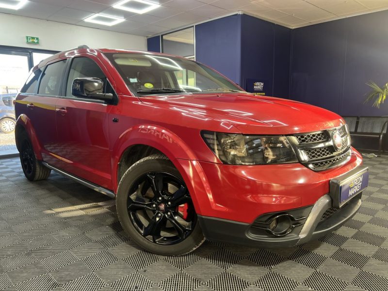 Fiat Freemont 2.0 Multijet 136cv Cross | 7 places | Cuir chauffant | Écran arrière | Caméra de recul