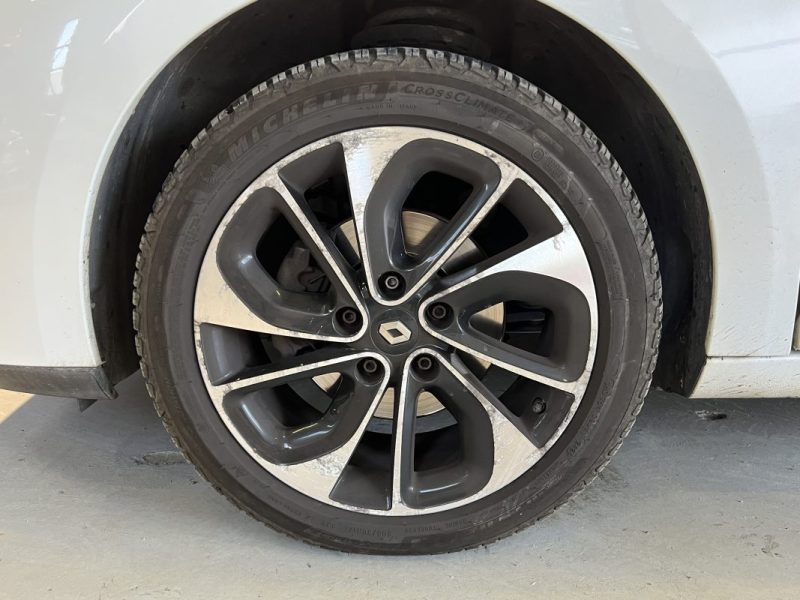 RENAULT MEGANE III ESTATE 1.2 TCE 130CH BOSE ÉDITION / ENTRETIEN COMPLET RENAULT