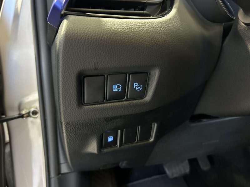 TOYOTA C-HR 122H GRAPHIC 2WD E-CVT 2017 PACK SON JBL