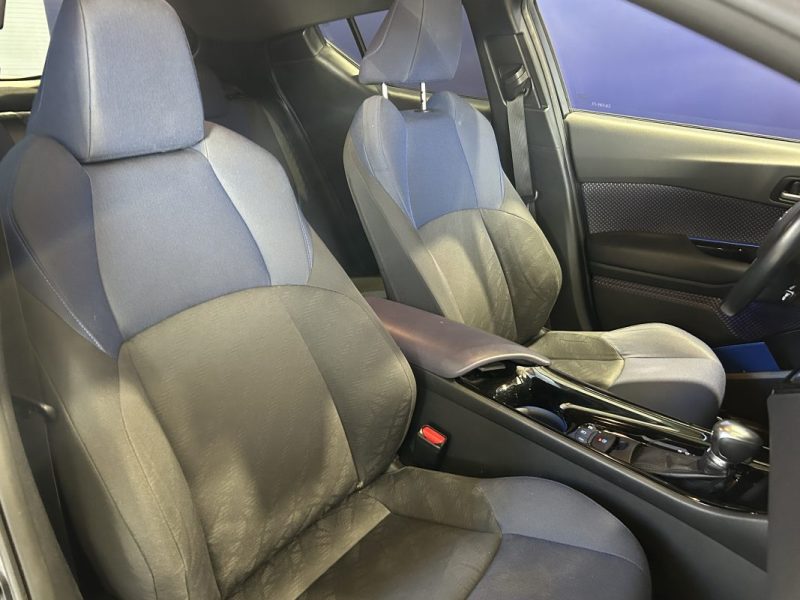 TOYOTA C-HR 122H GRAPHIC 2WD E-CVT 2017 PACK SON JBL