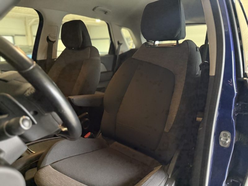 CITROEN  C4 Picasso 1.2 130 CARPLAY CAMÉRA/RADAR - COURROIE NEUVE - ENTRETIEN OK - BOITE AUTO - 2017