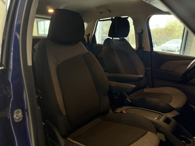 CITROEN  C4 Picasso 1.2 130 CARPLAY CAMÉRA/RADAR - COURROIE NEUVE - ENTRETIEN OK - BOITE AUTO - 2017