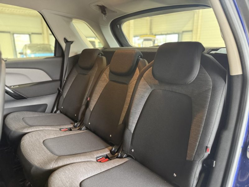 CITROEN  C4 Picasso 1.2 130 CARPLAY CAMÉRA/RADAR - COURROIE NEUVE - ENTRETIEN OK - BOITE AUTO - 2017