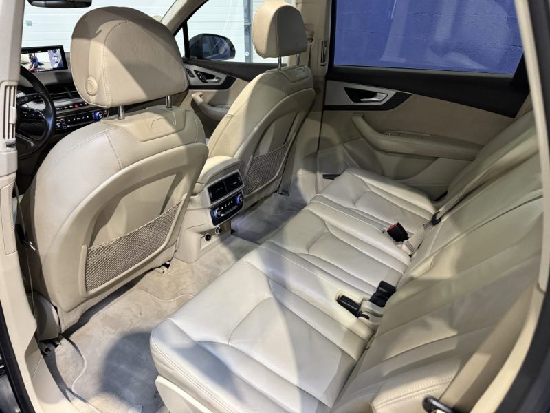 AUDI Q7 45 TDI V6 3.0 231 AVUS Extended TIPTRONIC / SUIVI COMPLET AUDI