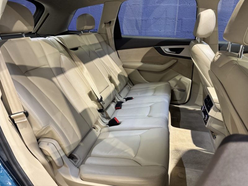 AUDI Q7 45 TDI V6 3.0 231 AVUS EXTENDED TIPTRONIC 