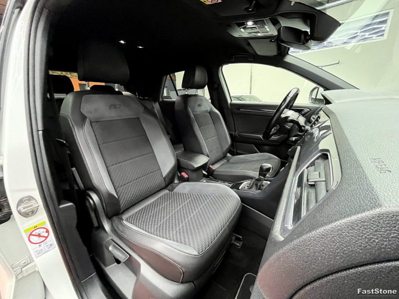 VOLKSWAGEN T-ROC R-LINE 1.5 TSI 150CV DSG7 CAMERA / COCKPITE - GARANTIE 12 OU 60 MOIS