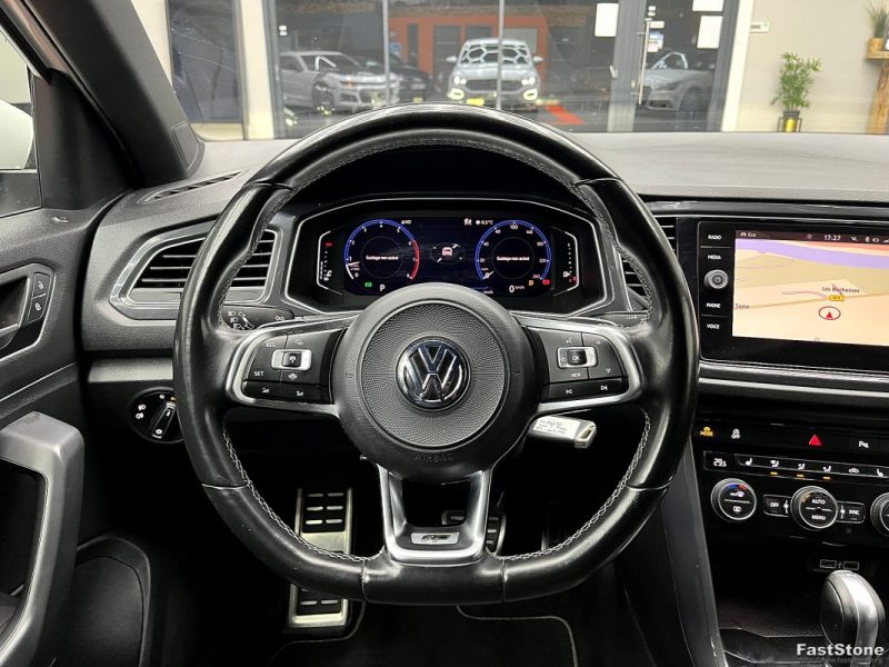 VOLKSWAGEN T-ROC R-LINE 1.5 TSI 150CV DSG7 CAMERA / COCKPITE - GARANTIE 12 OU 60 MOIS