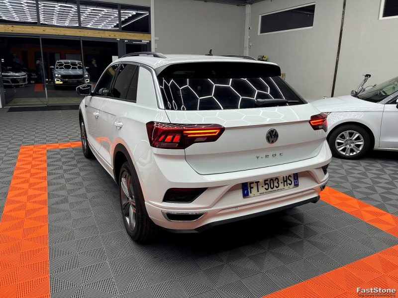 VOLKSWAGEN T-ROC R-LINE 1.5 TSI 150CV DSG7 CAMERA / COCKPITE - GARANTIE 12 OU 60 MOIS