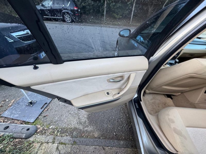 BMW Série 3 320D E90 177ch Luxe