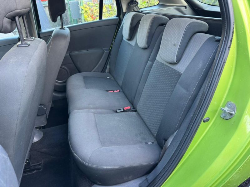 Renault Clio III Phase 2 tCe 100ch Authentique