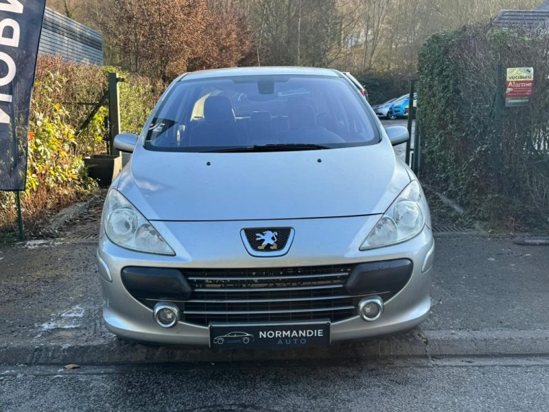 PEUGEOT 307 2.0I - 16V 2005