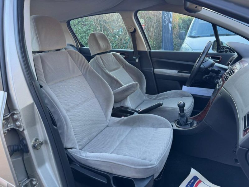 PEUGEOT 307 2.0I - 16V 2005