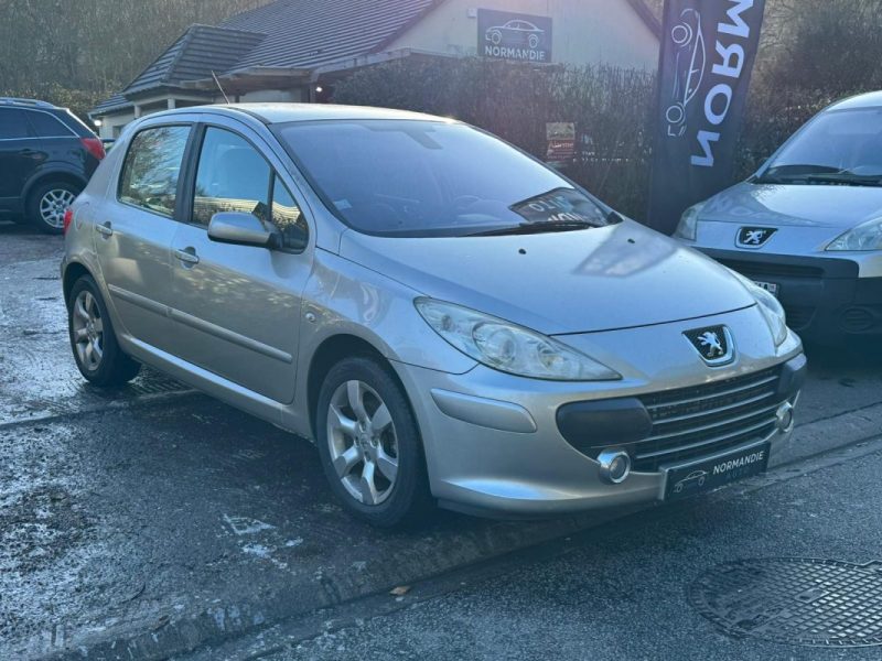 PEUGEOT 307 2.0I - 16V 2005