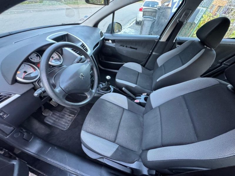 PEUGEOT 207 1.6 HDI - 16V TURBO 2008