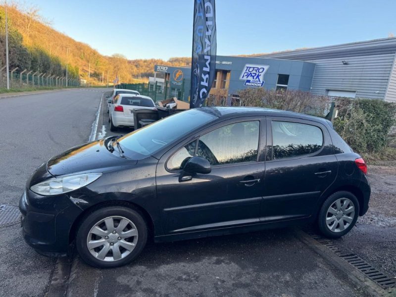PEUGEOT 207 1.6 HDI - 16V TURBO 2008