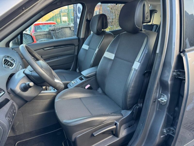 RENAULT MEGANE SCENIC 1.6 DCI 130CH ENERGY DYNAMIQUE ECO² 2012