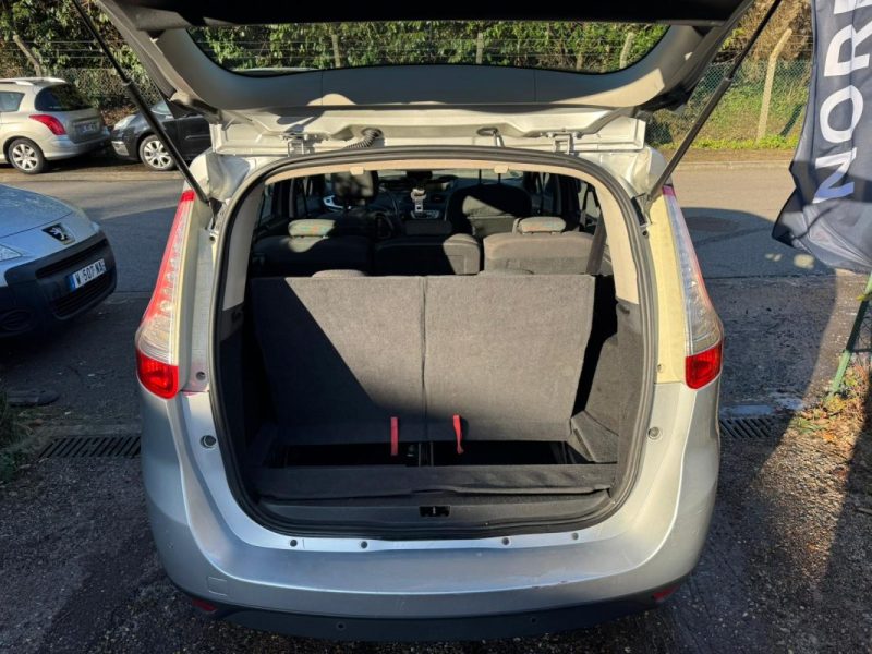 RENAULT GRAND SCENIC 3 1.5 DCI - 8V TURBO 2012