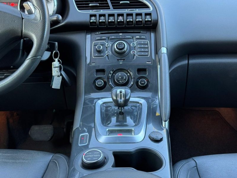 PEUGEOT 3008 MONOSPACE 2.0 HDI HYBRID4 1997CM3 200CV  2013