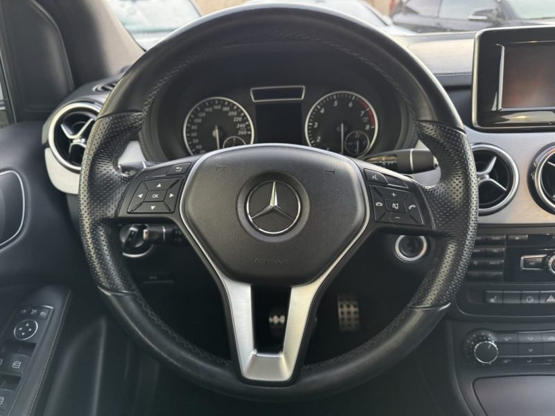 MERCEDES-BENZ B 250 EDITION SPORT 2013