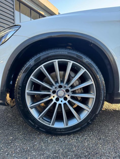 MERCEDES GLC 250 D 4MATIC 7G-TRONIC 
