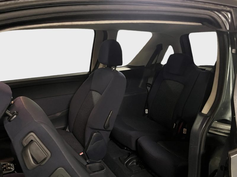 PEUGEOT 1007 VITAMINE 1.4E 2008