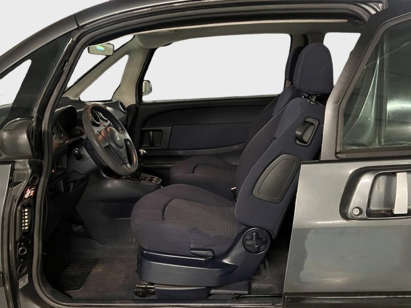 PEUGEOT 1007 VITAMINE 1.4E 2008