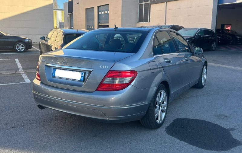 MERCEDES CLASSE C C200 CDI 140cv BLUEEFFICIENCY CLASSIC EURO 5 2010