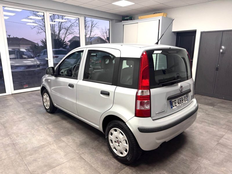 FIAT PANDA II 1.2 8V 69CH CULT PREMIERE MAIN 2012