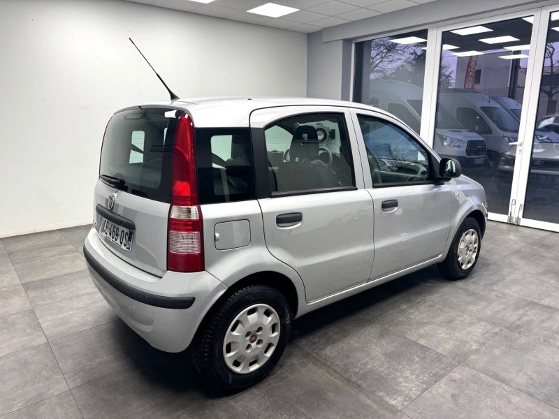 FIAT PANDA II 1.2 8V 69CH CULT PREMIERE MAIN 2012