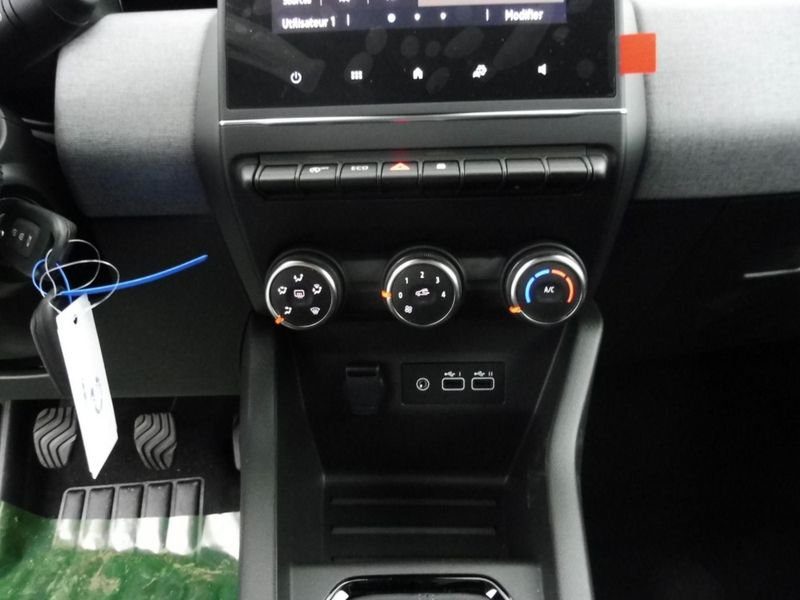 Renault Clio 1.0 tce 90ch generation - 25