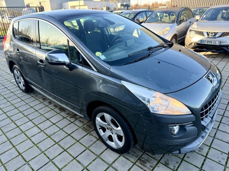 PEUGEOT 3008 1.6 HDI112  BUSINESS PACK 2012