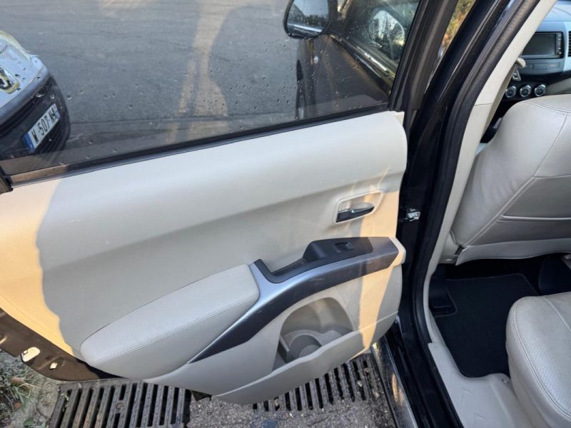 CITROEN C-CROSSER 2.2 HDI 160 EXCLUSIVE DCS 2010