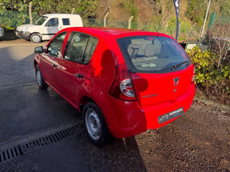 DACIA SANDERO 1.2I - 16V 2012