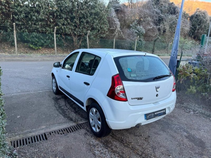DACIA SANDERO 1.4 MPI GPL 2010