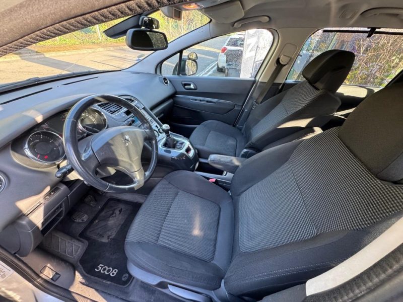PEUGEOT 5008 1.6 HDI112 FAP CONFORT PACK 7PL 2011