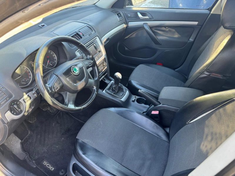 SKODA OCTAVIA 1.6 TDI 1598CM3 105CV  2010