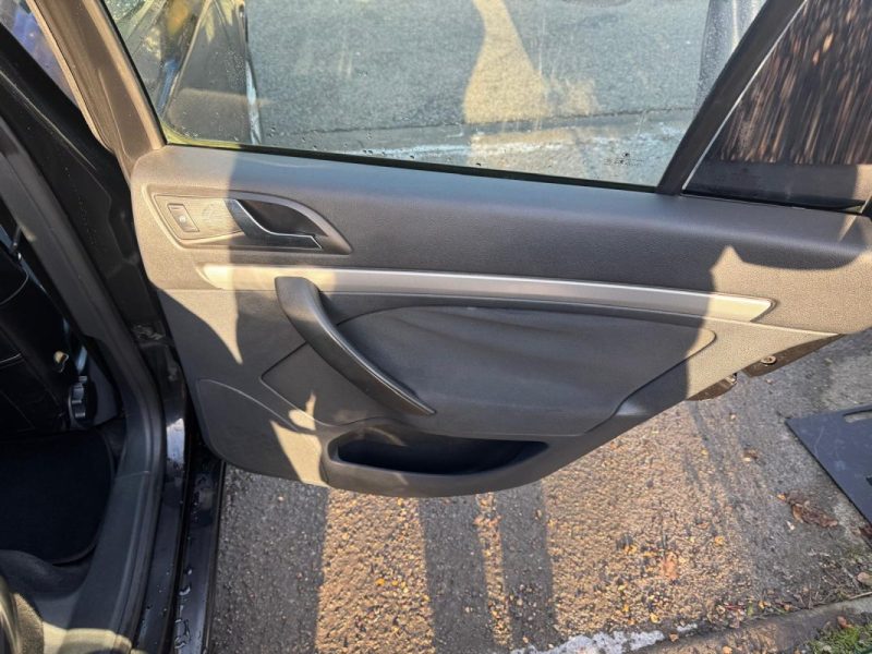 SKODA OCTAVIA 1.6 TDI 1598CM3 105CV  2010