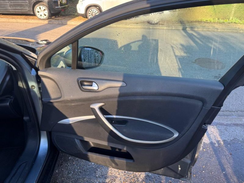 CITROEN C5 1.6 HDI 110 MILLENIUM 2010