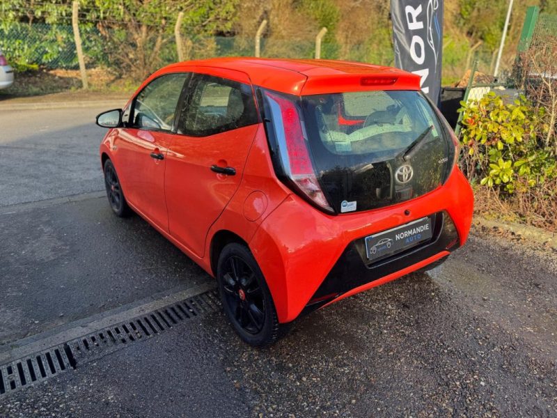 TOYOTA AYGO II 1.0 VVT-I 69CH STOP&START X 5P 2014