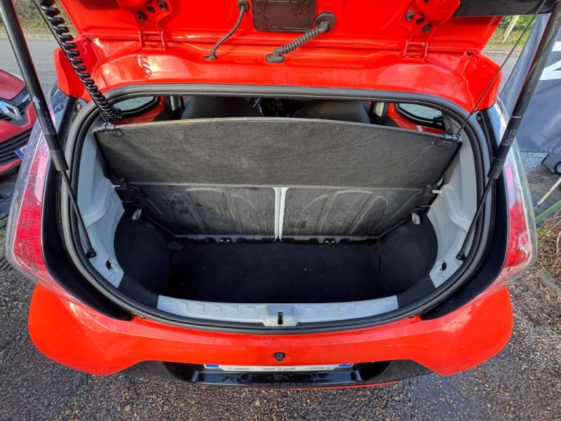 TOYOTA AYGO II 1.0 VVT-I 69CH STOP&START X 5P 2014