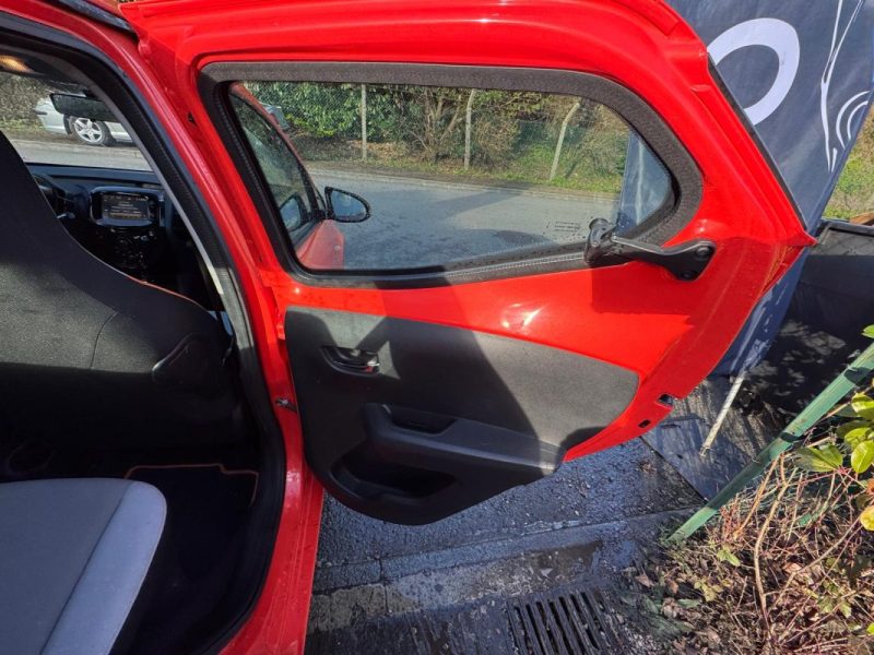 TOYOTA AYGO II 1.0 VVT-I 69CH STOP&START X 5P 2014